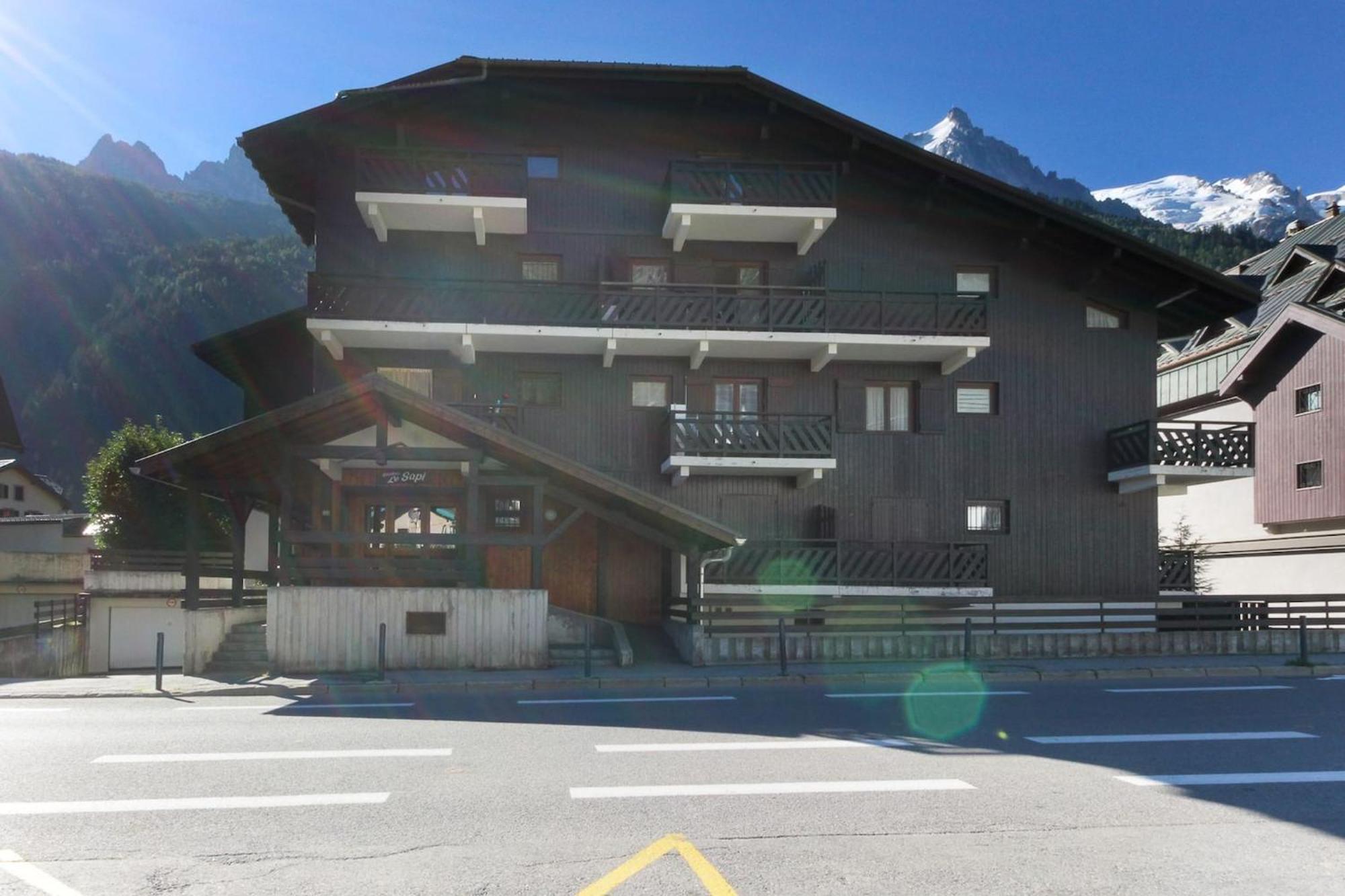 شقة Chemin Du Sapi - Private Garden - Center Of Cham - Montblanc Views شامونكس المظهر الخارجي الصورة