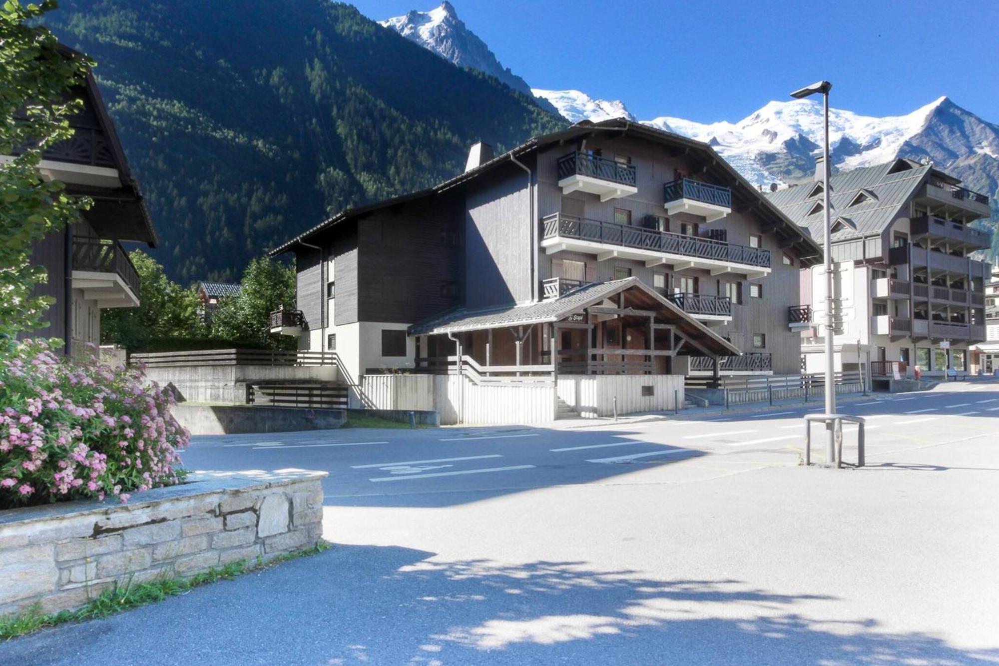 شقة Chemin Du Sapi - Private Garden - Center Of Cham - Montblanc Views شامونكس المظهر الخارجي الصورة